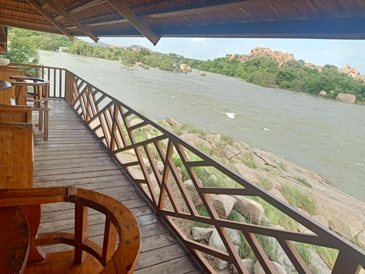 Leo Wodden Resort Хампи Экстерьер фото