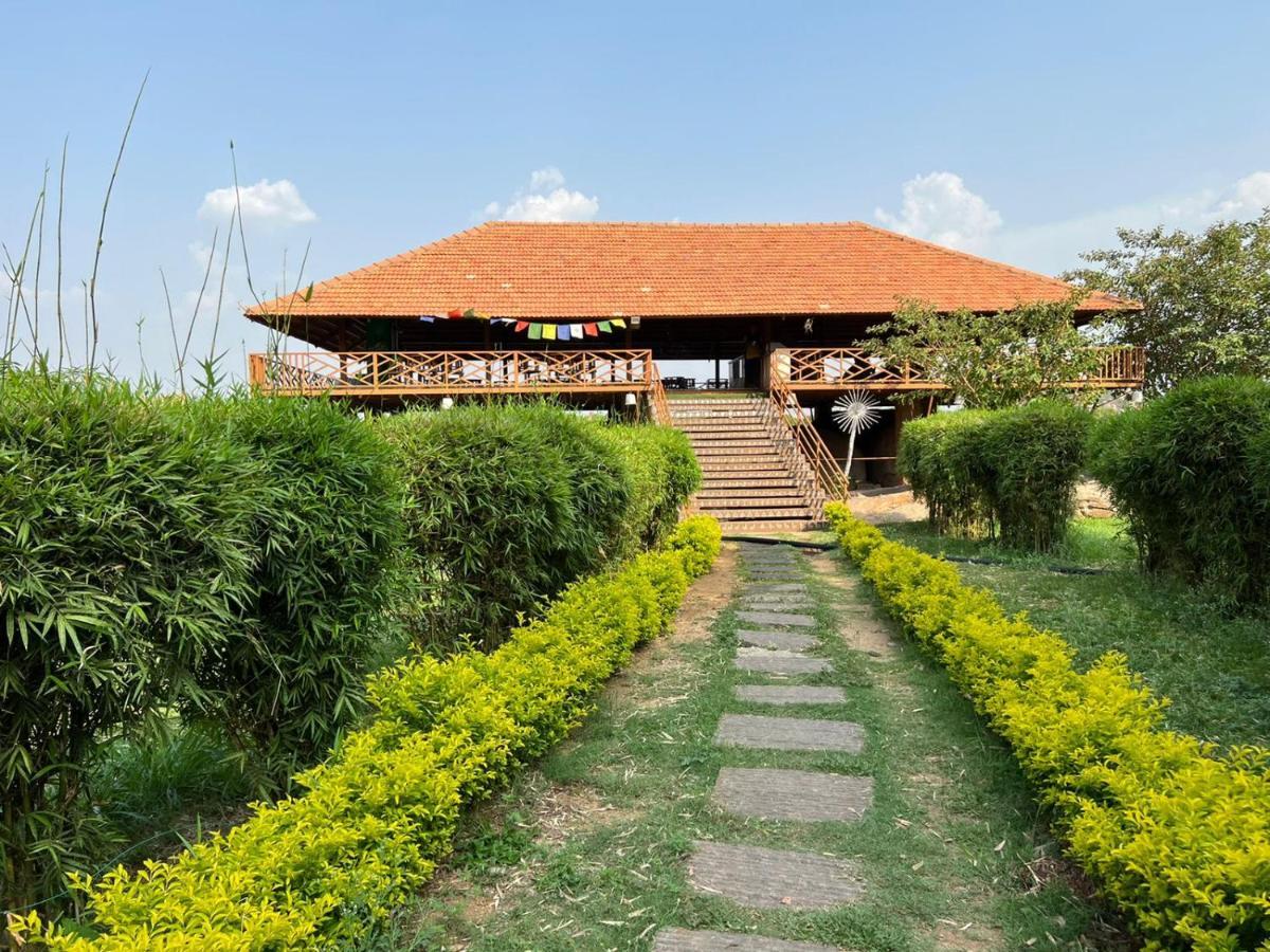Leo Wodden Resort Хампи Экстерьер фото